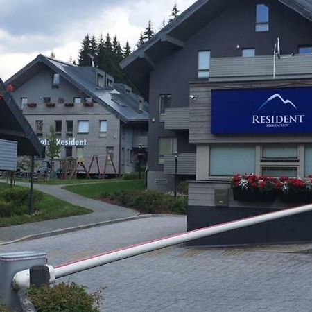 Resort 302 Harrachov Bagian luar foto